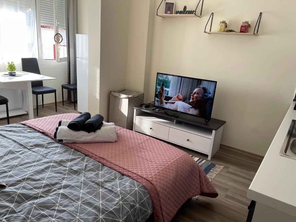 Lovely One Bedroom Studio In Tirana Kültér fotó